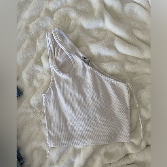 Bundle of 5 shorts 3 tops Women’s - Picture 13 of 16